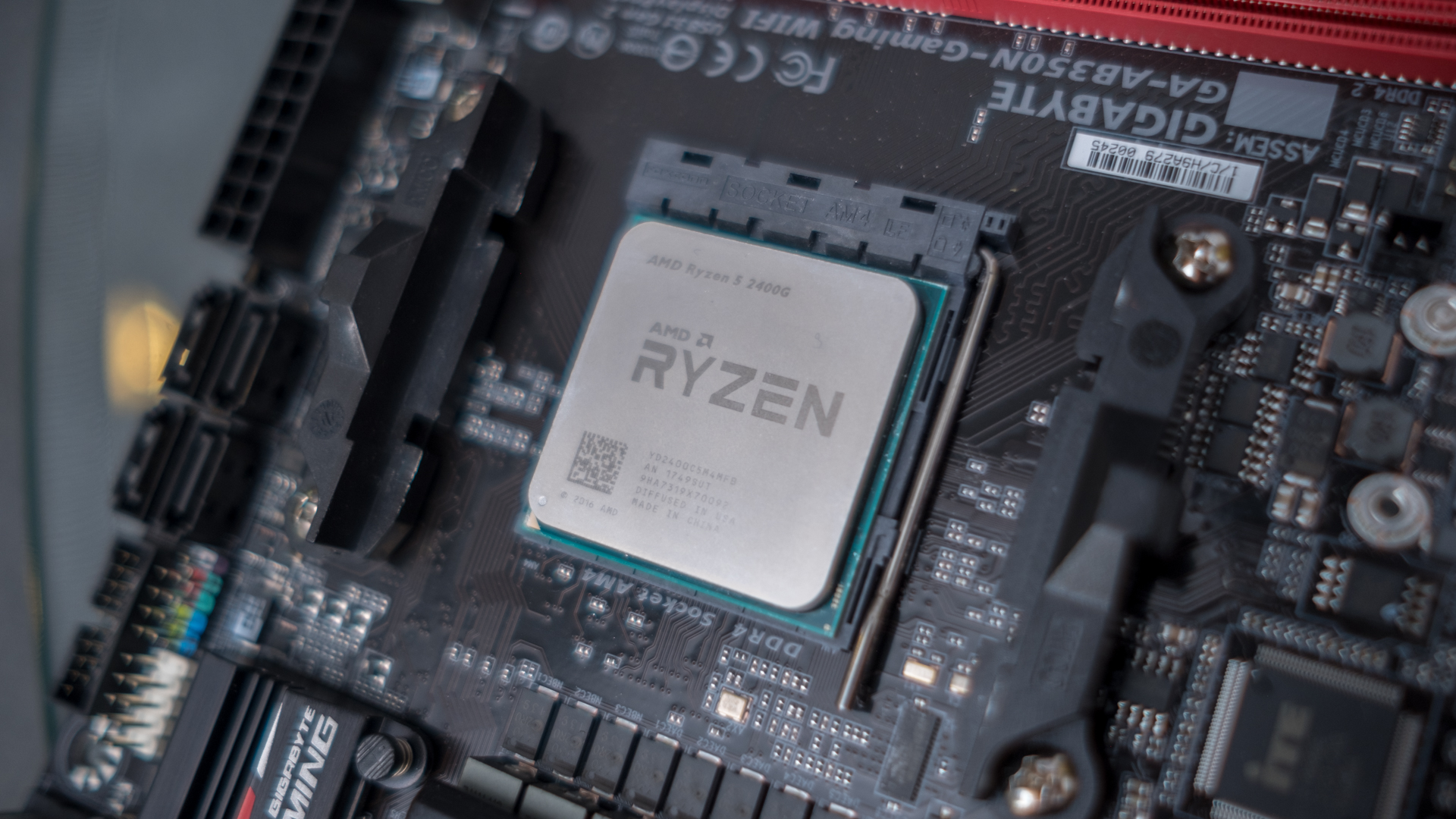  AMD Ryzen 7000 CPUs listed at retailer, suggesting launch could be soon 